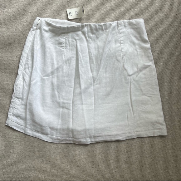 NWT Linen skort - Picture 5 of 5